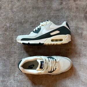 Women’s Nike Air Max in Cream and green